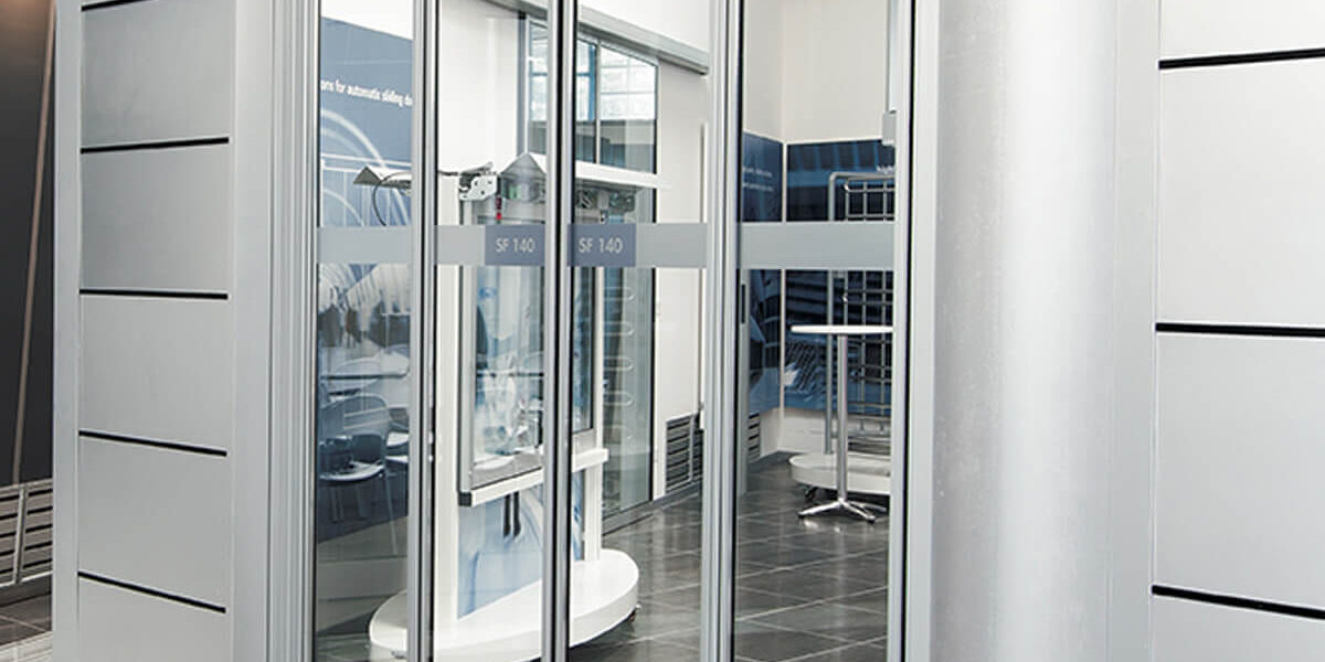 automatic sliding door in dubai from www.otrix.ae