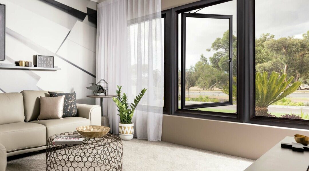 Aluminum Stacking Windows In Dubai from www.otrix.ae