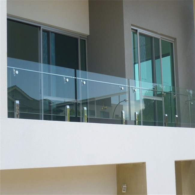 balcony glass in dubai from www.otrix.ae