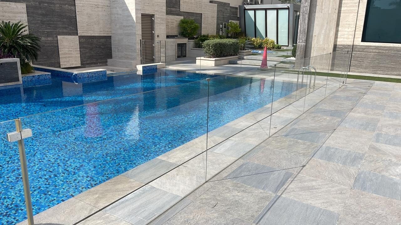 pool glass railing in Dubai from www.otrix.ae